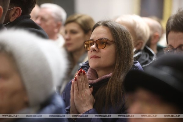 ФОТОРЕПОРТАЖ: Католики Беларуси празднуют Рождество Христово