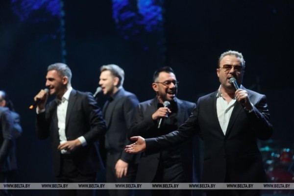 Дни Москвы в Минске открылись выступлением российских мастеров искусств Дни Москвы в Минске открылись выступлением российских мастеров искусств