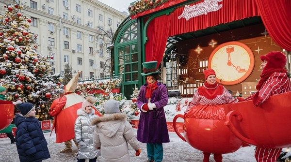Незабываемый новогодний фестиваль "Путешествие в Рождество" начался в Москве 