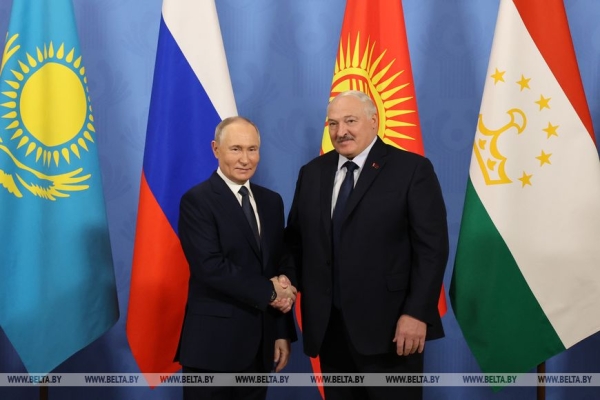 Серьезные дебаты под Питером, белорусский "Москвич" и правда жизни от Лукашенко. Итоги недели Президента