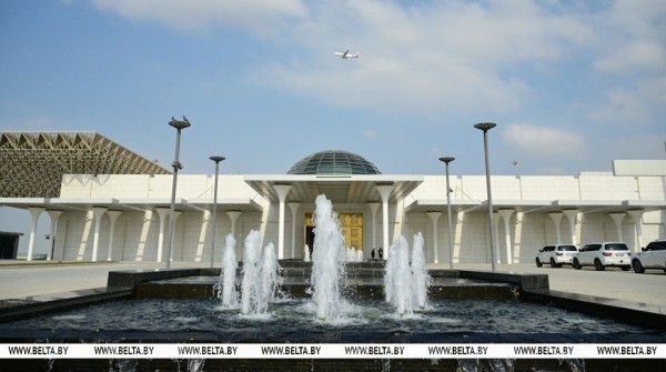 Лукашенко встретился с Президентом ОАЭ