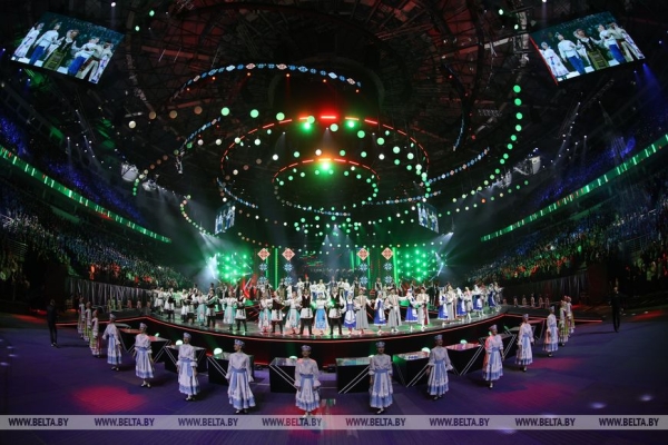 Лукашенко: "Марафон единства" показал, что белорусы могут творить на мировом уровне