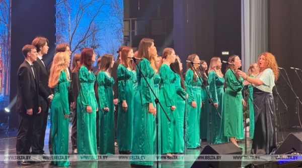 Тепло сердец и добрые пожелания. Большой Рождественский концерт собрал в Гомеле свыше тысячи человек
