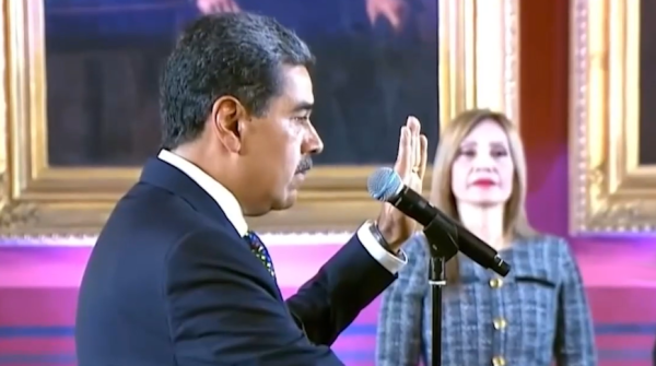 Николас Мадуро в третий раз вступил в должность президента Венесуэлы