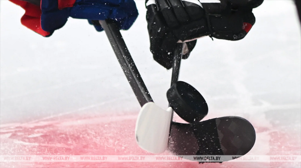 Шайба Скоренова и 25 сейвов Шостака помогли "Северстали" обыграть ЦСКА