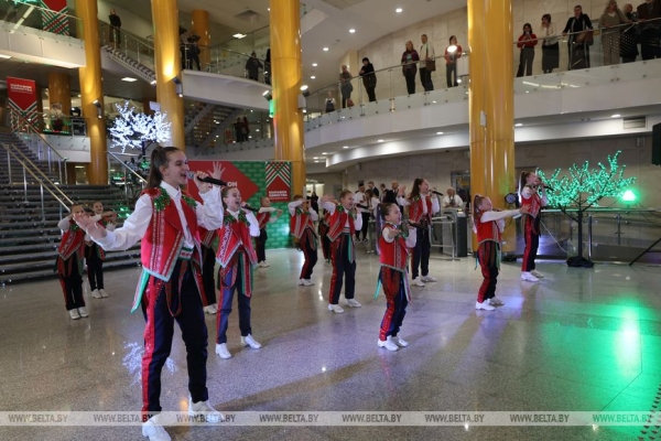 Бесконечная любовь и понимание. Артисты Большого театра выступили перед гостями "Ночи открытий" в НББ