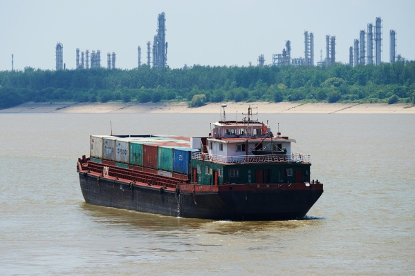 "К такому были готовы не все". Как возник новый центр силы в Евразии