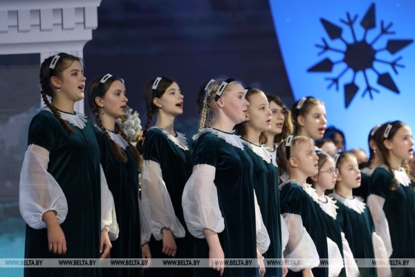 Рождественские тезисы о главном, взгляд в будущее и вода минчанам. Итоги недели Президента