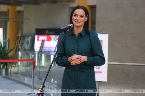 Книгу "Наш Президент" презентовали в НББ