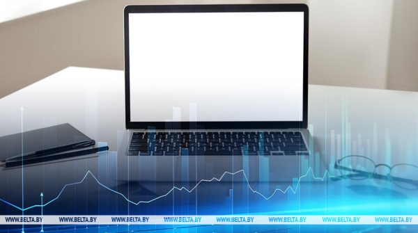 Опрос: около 60% американцев с оптимизмом смотрят на новый срок избранного президента США 