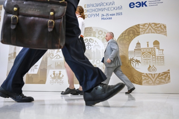 "К такому были готовы не все". Как возник новый центр силы в Евразии