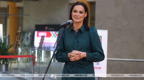 Книгу "Наш Президент" презентовали в НББ