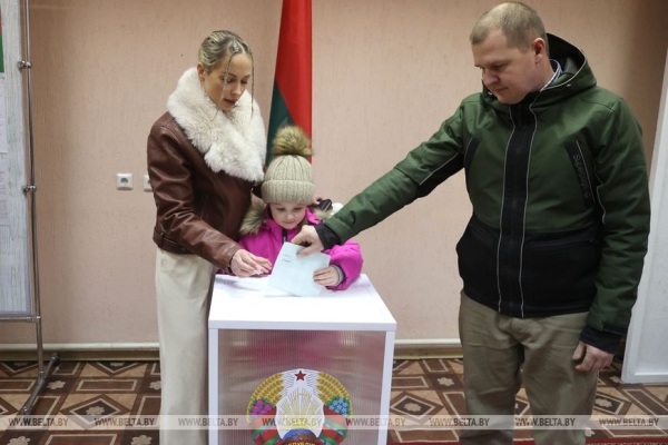 За Лукашенко на выборах в Беларуси проголосовали 86,82% избирателей