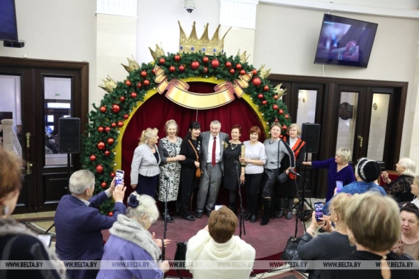 Подарили немного волшебства. Участникам акции "От всей души" в Большом театре показали "Щелкунчик"