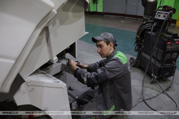 Гендиректор "БКМ Холдинг" о новых моделях техники, модернизации производства и экспорте 