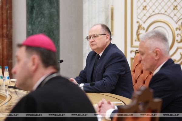 О конфессиональных центрах, религиозном образовании и общих ценностях. Подробности встречи у Лукашенко