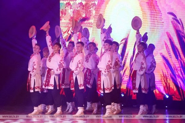 "Здравствуй, мир!": гала-концерт областного этапа смотра-конкурса прошел в Могилеве "Здравствуй, мир!": гала-концерт областного этапа смотра-конкурса прошел в Могилеве