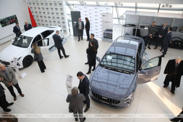 "БЕЛДЖИ" презентовал новый седан бизнес-класса Geely Preface