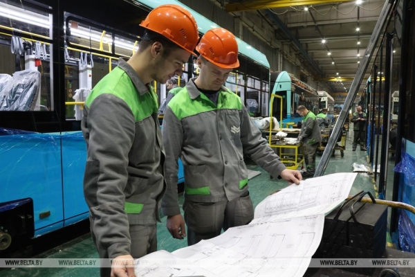 Гендиректор "БКМ Холдинг" о новых моделях техники, модернизации производства и экспорте 