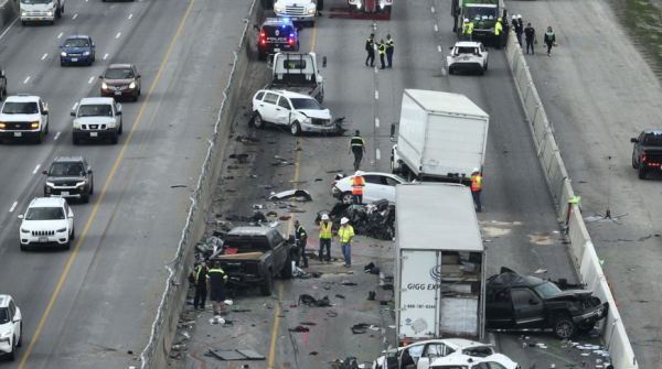 5 человек погибли в массовом ДТП в американском штате Техас