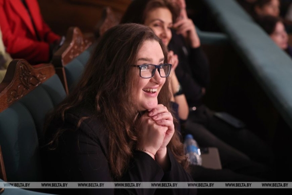 Спектакль Московского театра "Около дома Станиславского" показали на "М.@rt.контакте" в Могилеве