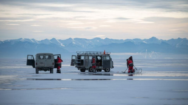 На Байкале ученые устанавливают 14-й кластер нейтринного телескопа