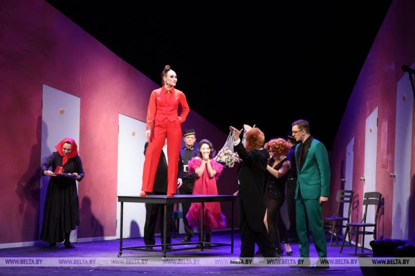 Итоги международного молодежного театрального форума "M.@rt.контакт" подвели в Могилеве Итоги международного молодежного театрального форума "M.@rt.контакт" подвели в Могилеве