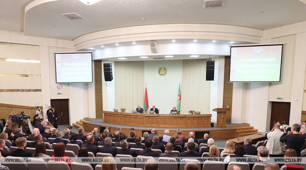 Сергеенко принял участие в заседании Витебского областного Совета депутатов