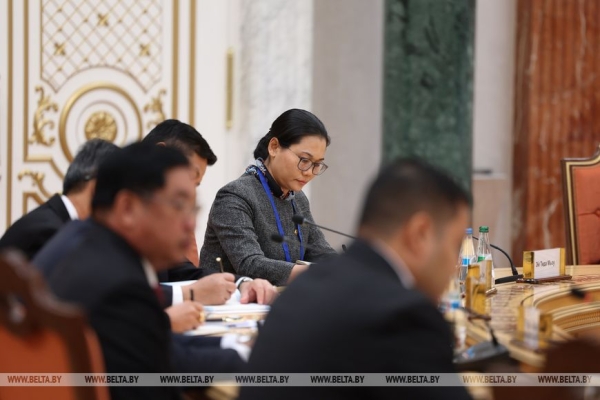 
Лукашенко: Беларусь и Мьянма выработают дорожную карту по развитию сотрудничества  
