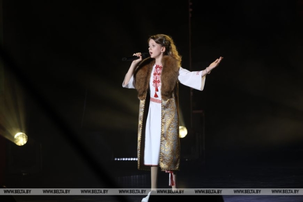 Амалия Сухан представит Беларусь на детском музыкальном конкурсе "Славянского базара" 