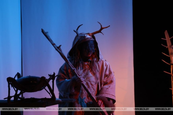 Новый художественный театр России на фестивале "M.@rt.контакт-2025" представил северную легенду "Егорушкины птицы"