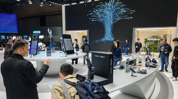 MWC 2025: HONOR инвестирует $10 миллиардов в прогресс ИИ