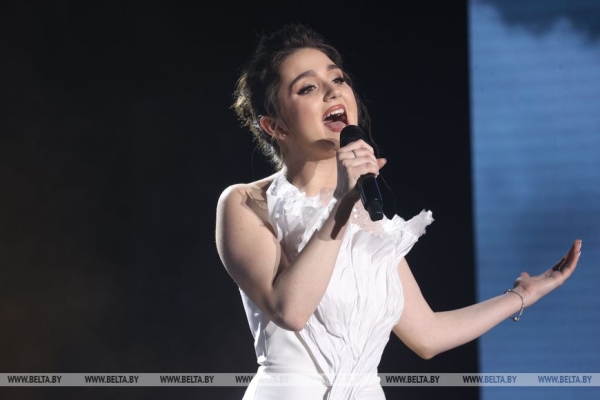 Валерия Бернатович представит Беларусь на конкурсе исполнителей эстрадной песни "Славянского базара"