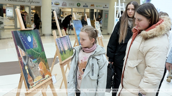 Новую экспозицию инклюзивного проекта БСЖ "Другая глубина" представили в Минске 