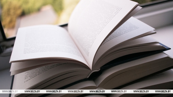 Эксперт: бумажная и электронная книги не конкурируют друг с другом