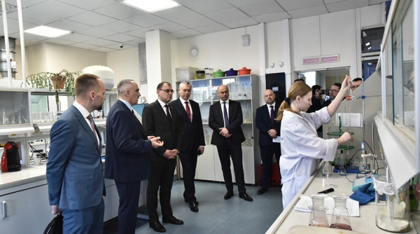 Каранкевич: прорабатывается создание совместных предприятий Беларуси и Новосибирской области Каранкевич: прорабатывается создание совместных предприятий Беларуси и Новосибирской области