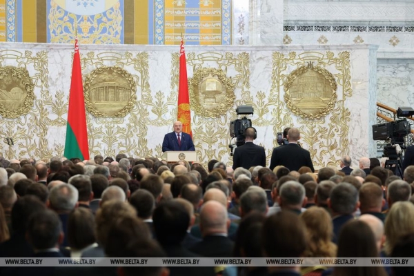 Лукашенко на инаугурации: выбор сделан, наступает время новых побед!