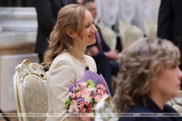 Лукашенко вручил госнаграды женщинам из различных сфер деятельности и регионов страны 