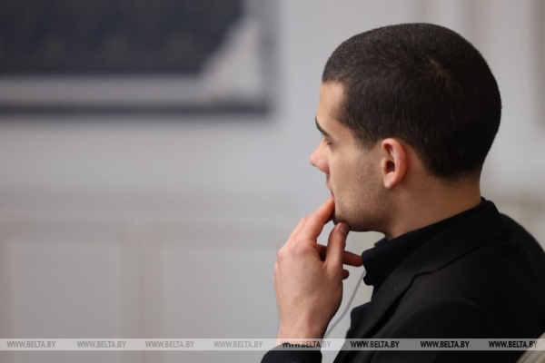 О Трампе, Путине и Зеленском, сбывшихся предсказаниях и возможности мира. Главное из резонансного интервью Лукашенко О Трампе, Путине и Зеленском, сбывшихся предсказаниях и возможности мира. Главное из резонансного интервью Лукашенко