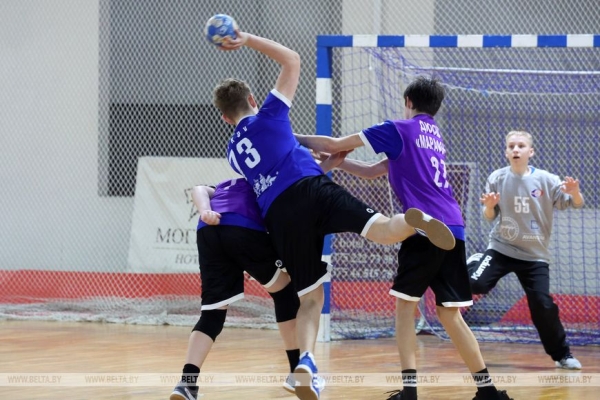 Первенство области по гандболу "Стремительный мяч" завершилось в Могилеве