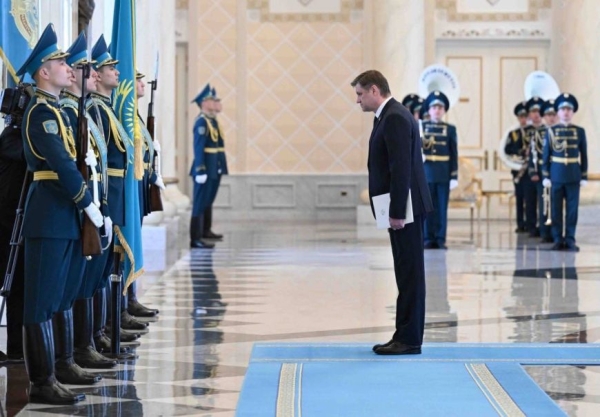Посол Беларуси вручил верительные грамоты Президенту Казахстана