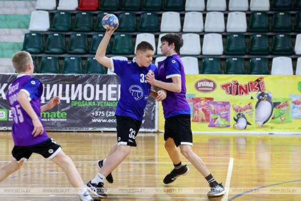 Первенство области по гандболу "Стремительный мяч" завершилось в Могилеве