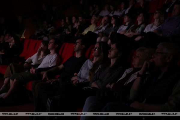 "Иди и смотри, чувствуй, переживай". Шикунец о фильмах "Лагеря смерти" и "Сожженные деревни"