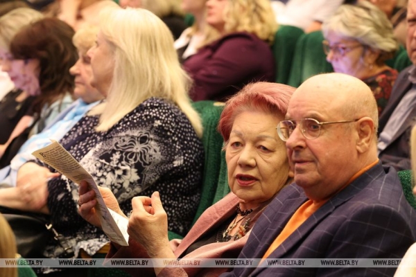 "Более 580 встреч, будет тысяча". Эдуард Ханок о работе с молодежью и планах на будущее "Более 580 встреч, будет тысяча". Эдуард Ханок о работе с молодежью и планах на будущее