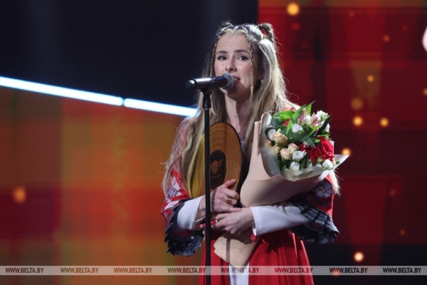 "Песней года" стала композиция Виктории Алешко "Не предавай"