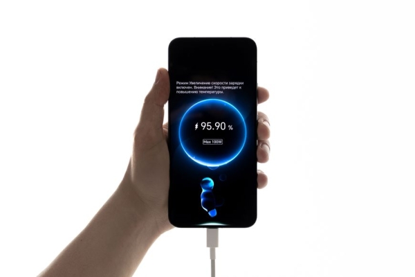 Совершенный баланс стиля и технологий? Обзор смартфона HONOR Magic7 Pro