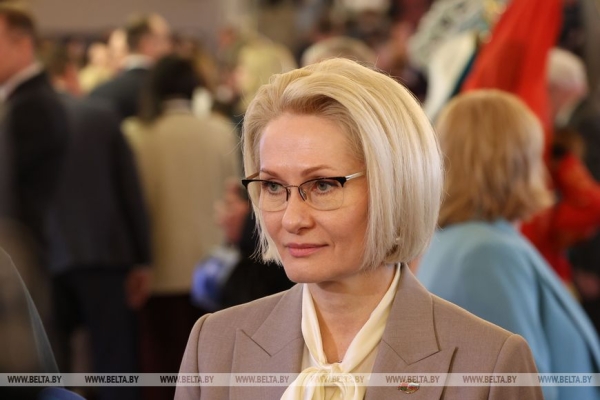 Торжества ко Дню единения народов Беларуси и России прошли во Дворце Республики Торжества ко Дню единения народов Беларуси и России прошли во Дворце Республики