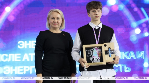 Бесперебойную накопительную зарядную станцию разработал учащийся из Могилева 