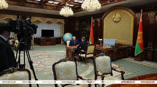 Лукашенко пообещал взять на контроль ход благоустройства в Минске и объяснил, почему это важно для каждого 