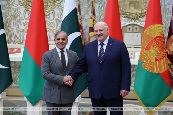 Шахбаз Шариф: постараюсь сделать все, чтобы дружба Пакистана с Беларусью крепла Шахбаз Шариф: постараюсь сделать все, чтобы дружба Пакистана с Беларусью крепла